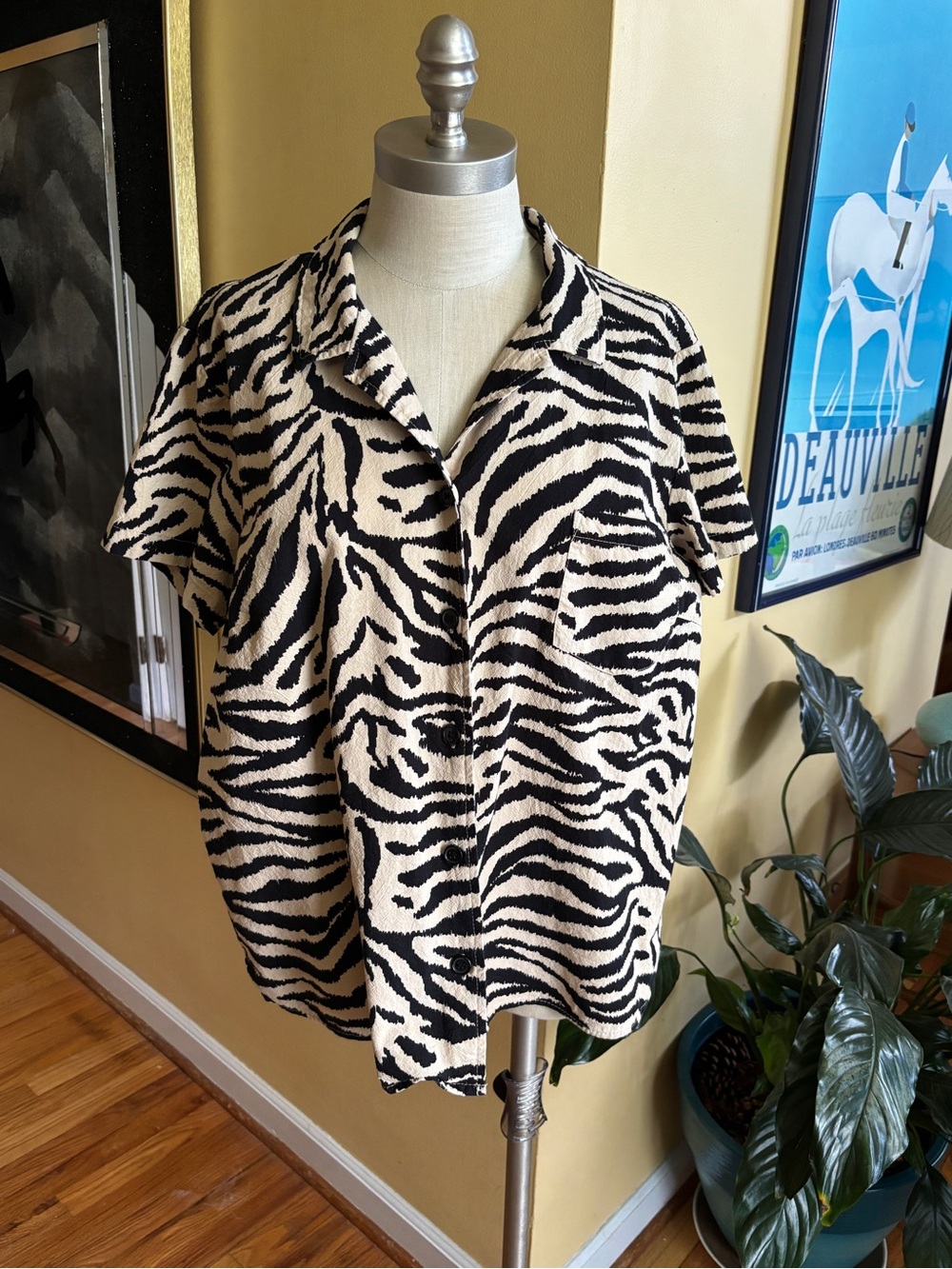 vintage zebra stripe camp shirt